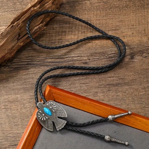 New thunderbird phoenix bird leather bolo tie - Picture 4 of 5
